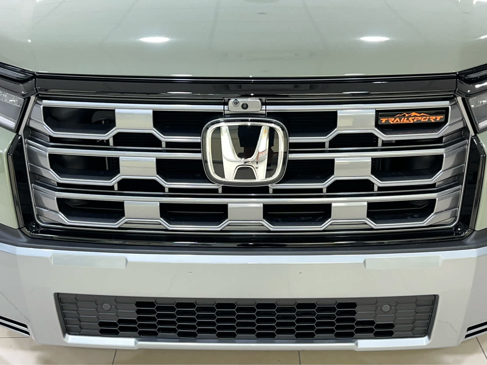 New 2026 Honda Pilot TrailSport image 3