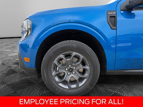 New 2026 Ford Maverick XLT w/ XLT Luxury Package FWD image 9
