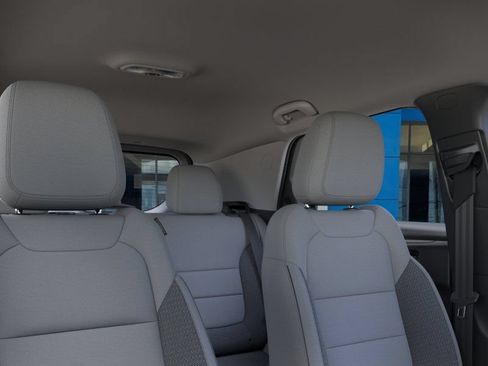 New 2026 Chevrolet TrailBlazer LT w/ LT Cold Weather Package FWD image 24