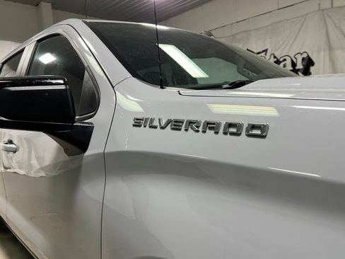 Used 2024 Chevrolet Silverado 1500 RST w/ Convenience Package II AWD/4WD image 9
