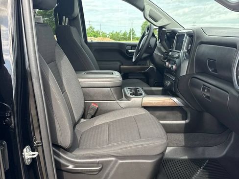 Used 2022 Chevrolet Silverado 1500 RST w/ Z71 Off-Road Package AWD/4WD image 15