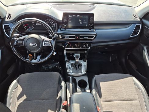 Used 2021 Kia Seltos S FWD image 26