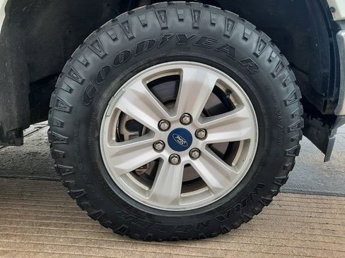 Used 2018 Ford F150 XLT w/ Trailer Tow Package AWD/4WD image 18