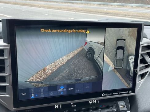 Used 2024 Toyota Tundra Limited image 16