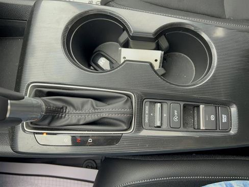 Used 2025 Honda Civic Sport image 22