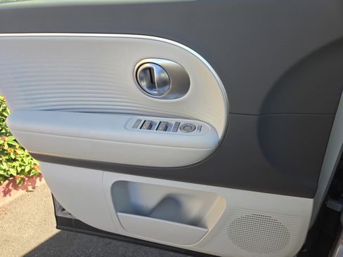 New 2026 Hyundai Ioniq 9 SEL image 16