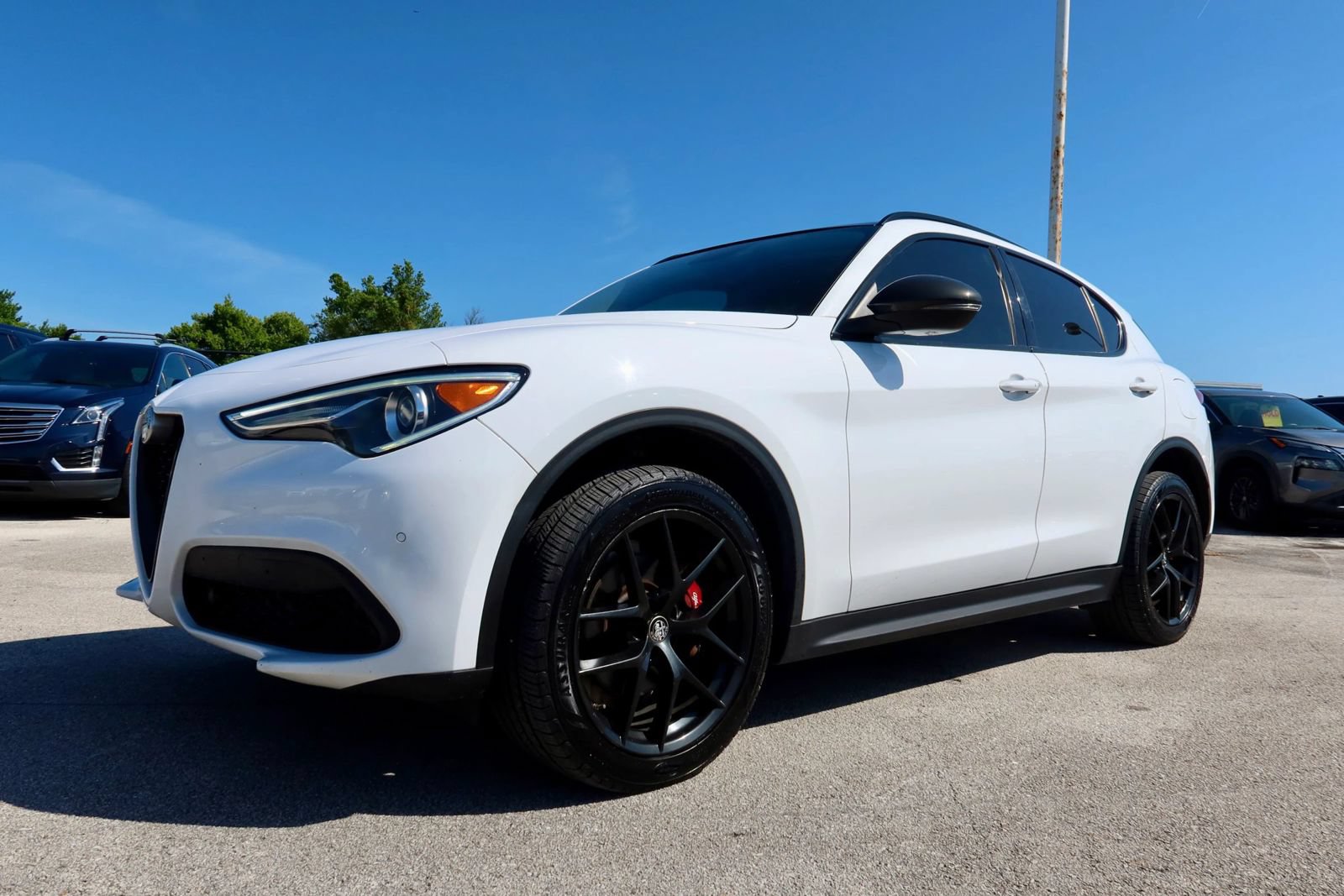 Used 2019 Alfa Romeo Stelvio w/ Nero Edizione RWD image 5