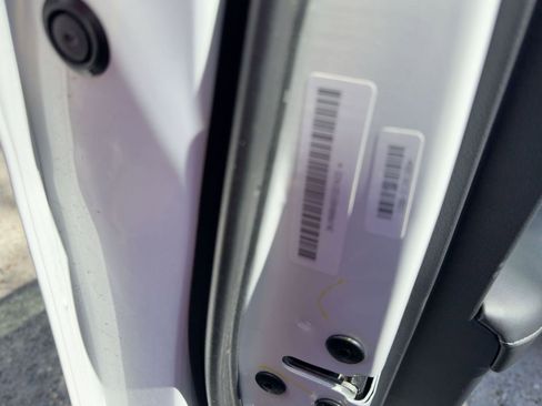 Used 2025 Nissan Sentra S image 10