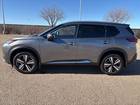 Certified 2023 Nissan Rogue Platinum w/ Platinum Premium Package image 3