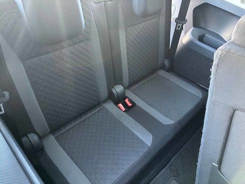 Used 2018 Volkswagen Tiguan S FWD image 20