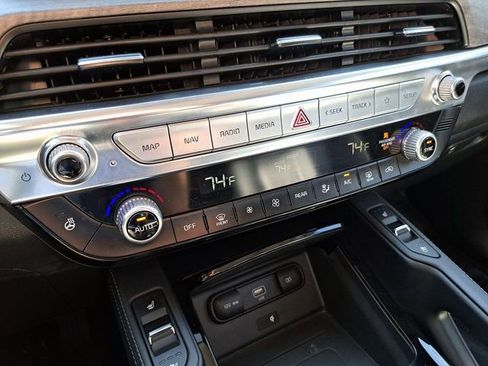 Used 2022 Kia Telluride EX w/ EX Premium Package AWD/4WD image 15