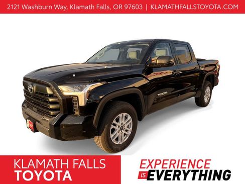 Used 2023 Toyota Tundra SR5 image 1
