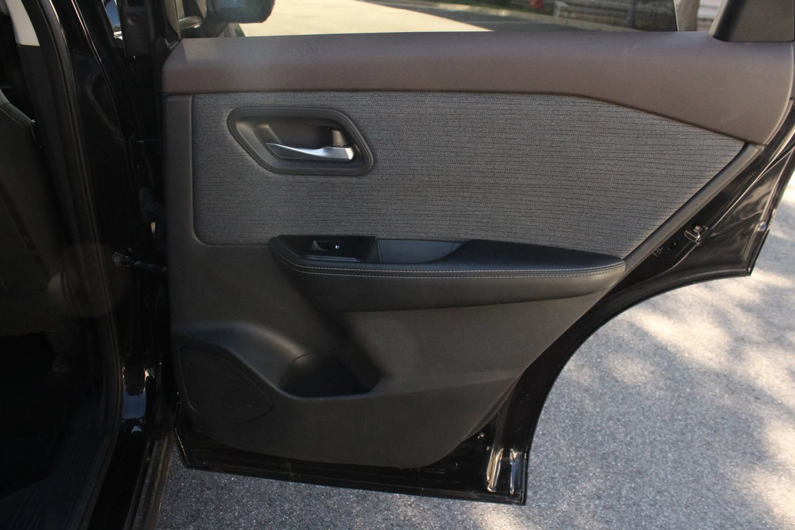 Used 2021 Nissan Rogue SV AWD/4WD image 24