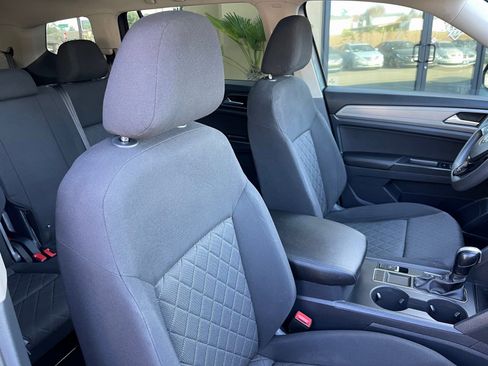 Used 2018 Volkswagen Atlas Launch Edition image 26