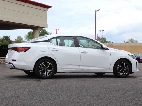 Used 2025 Nissan Sentra S FWD image 3