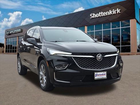Used 2022 Buick Enclave Avenir w/ Avenir Technology Package image 3