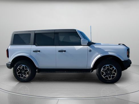 New 2026 Ford Bronco Outer Banks AWD/4WD image 37