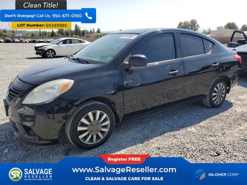 Used 2014 Nissan Versa S Plus image 1