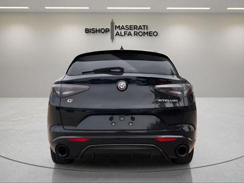Used 2025 Alfa Romeo Stelvio Sprint w/ Veloce Package AWD/4WD image 4