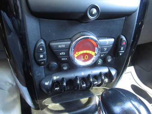 Used 2013 MINI Cooper Countryman S AWD/4WD image 25