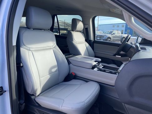 New 2026 Ford Expedition Max Active image 8