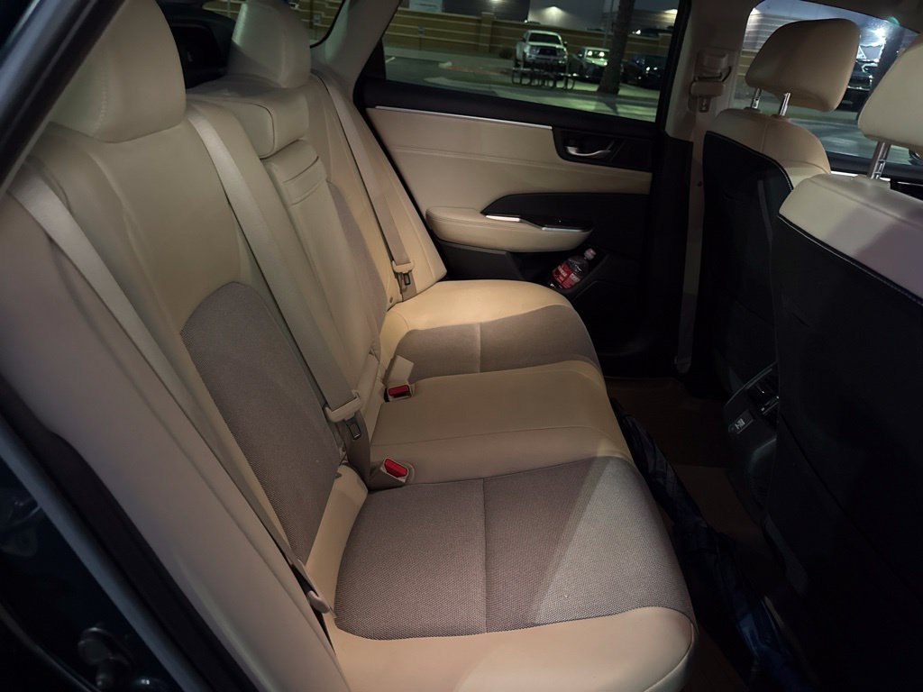Used 2018 Honda Clarity Plug-In Hybrid image 7