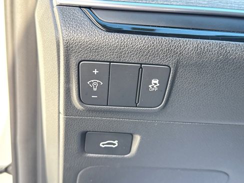 Used 2025 Kia K5 EX image 22