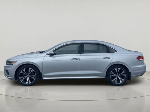 Used 2020 Volkswagen Passat 2.0T SEL FWD image 6