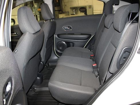 Used 2022 Honda HR-V EX image 25