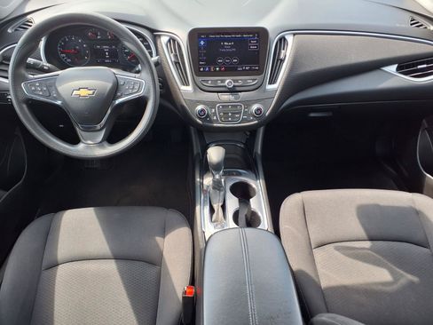 Used 2024 Chevrolet Malibu LT FWD image 14