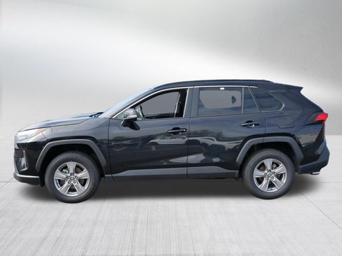 Certified 2024 Toyota RAV4 XLE w/ Convenience Package AWD/4WD image 4