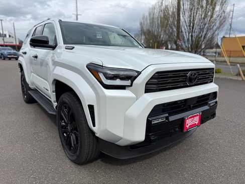 Used 2026 Toyota 4Runner Platinum AWD/4WD image 2