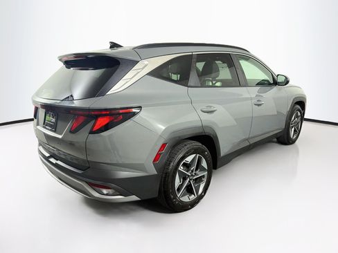 Used 2025 Hyundai Tucson SEL FWD image 9