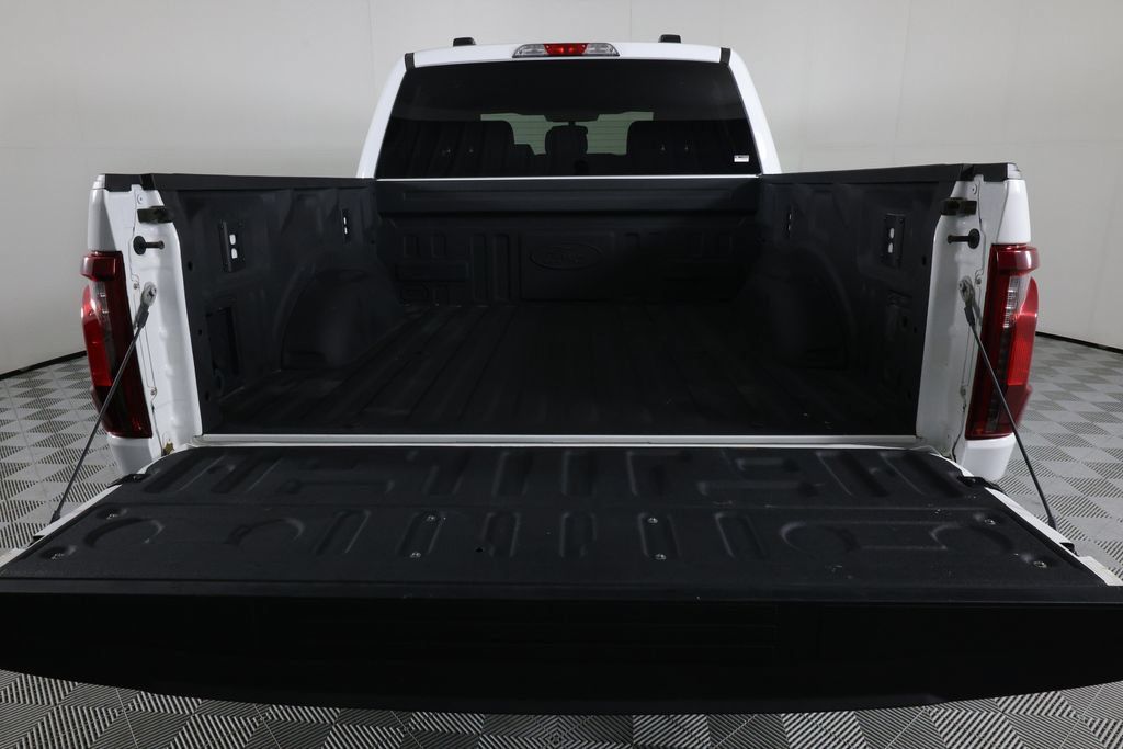 Used 2025 Ford F150 XLT w/ Equipment Group 301A Standard AWD/4WD image 7