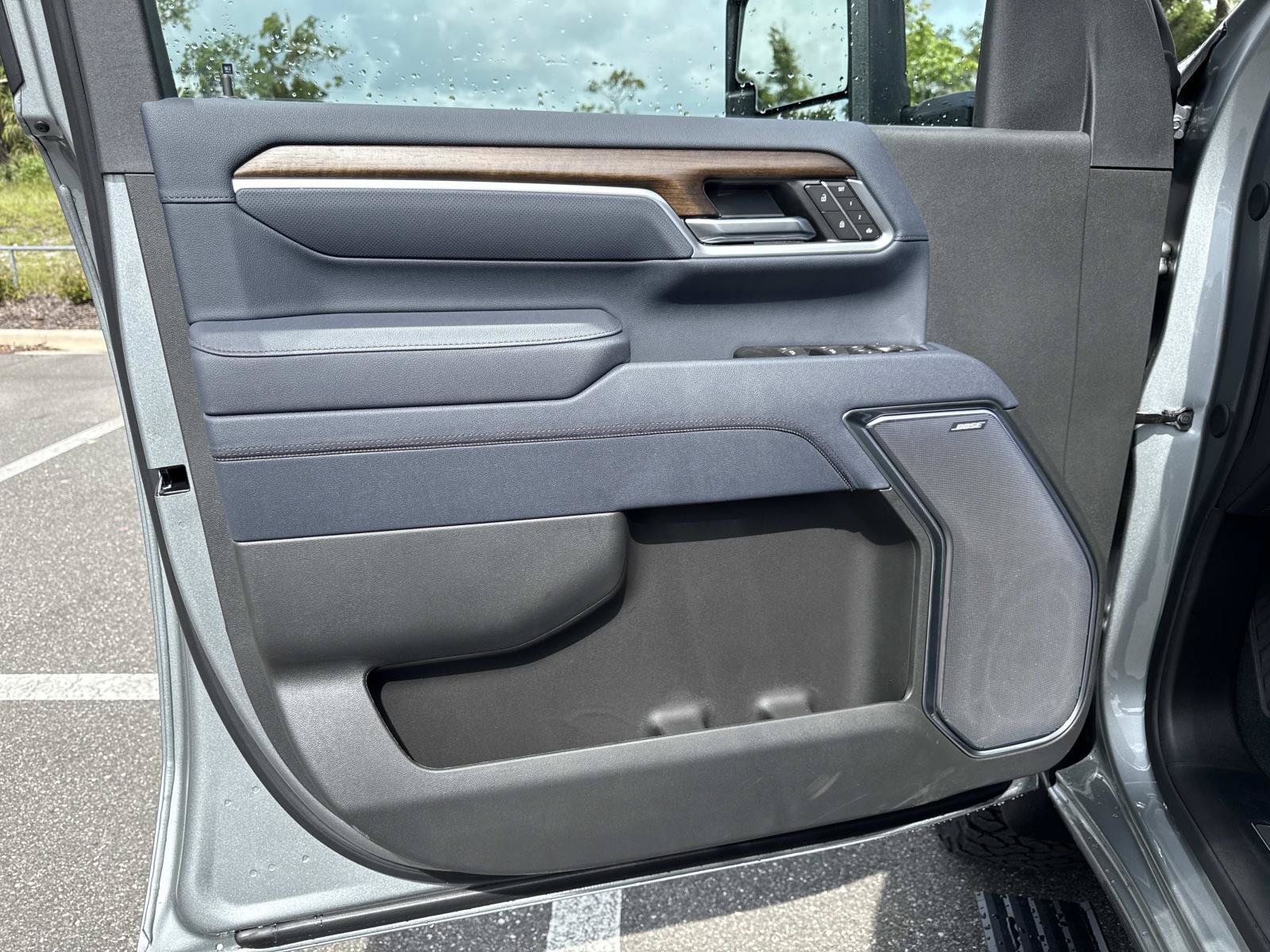 New 2026 Chevrolet Silverado 2500 High Country w/ High Country Premium Package AWD/4WD image 17