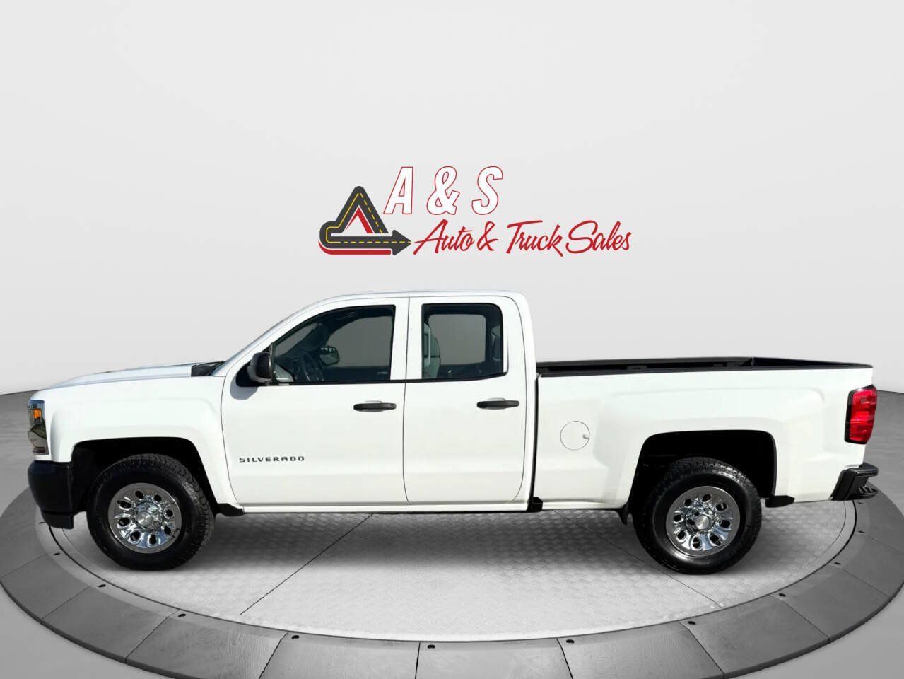 Used 2017 Chevrolet Silverado 1500 W/T AWD/4WD image 6