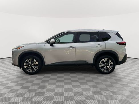 Used 2023 Nissan Rogue SV FWD image 4