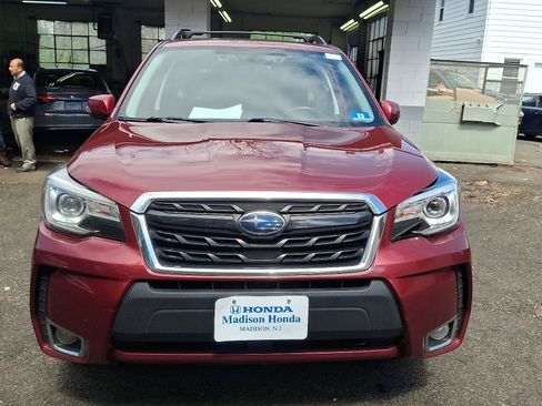 Used 2017 Subaru Forester 2.0XT Touring AWD/4WD image 5