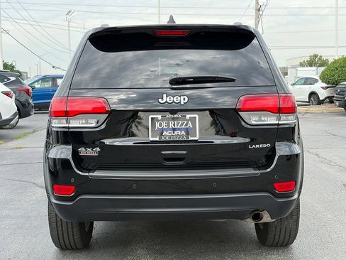 Used 2021 Jeep Grand Cherokee Laredo X AWD/4WD image 3