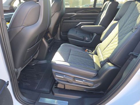 New 2026 Cadillac Escalade IQ Luxury 1 image 23