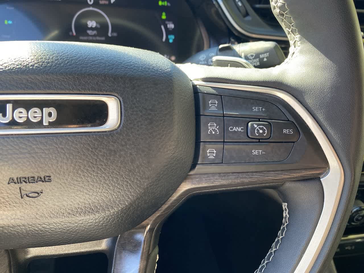Used 2024 Jeep Grand Cherokee Limited 4xe AWD/4WD image 21