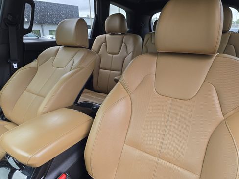 Used 2022 Kia Telluride SX image 24