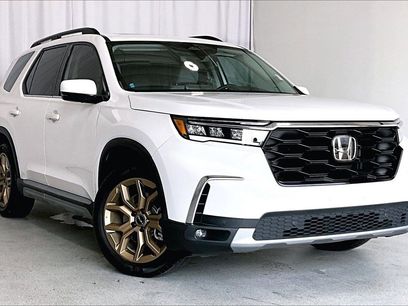 Used 2024 Honda Pilot Touring