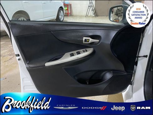 Used 2010 Toyota Corolla image 15