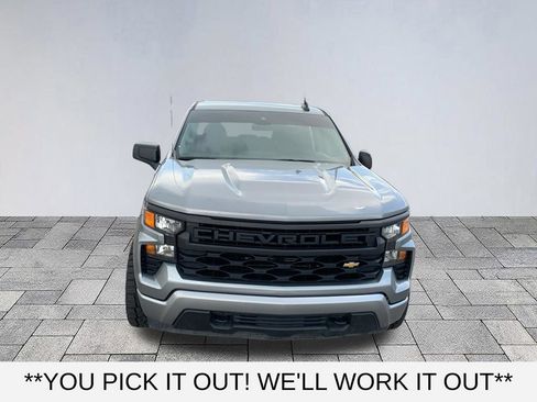 Used 2023 Chevrolet Silverado 1500 Custom AWD/4WD image 2