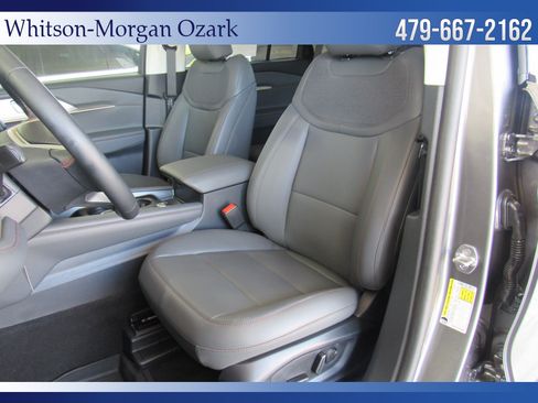 New 2026 Ford Explorer Active w/ Active Comfort Package AWD/4WD image 25