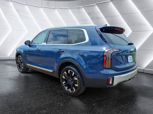 Used 2024 Kia Telluride SX FWD image 3