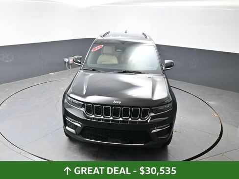 Used 2023 Jeep Grand Cherokee Limited AWD/4WD image 47