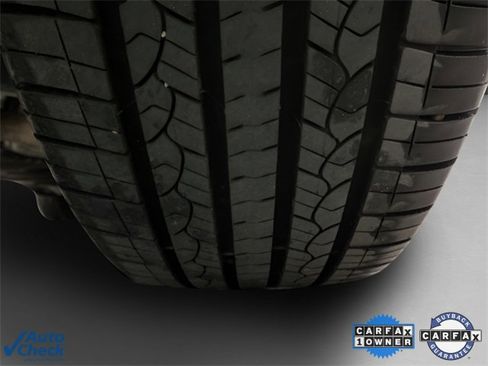 Used 2024 Buick Enclave Premium image 98