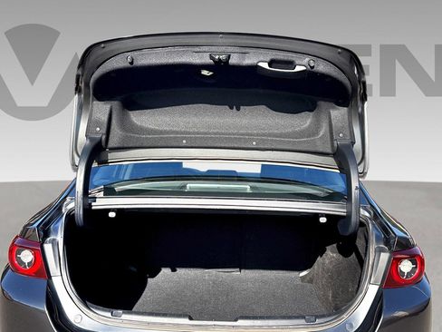 Used 2024 MAZDA MAZDA3 s image 19